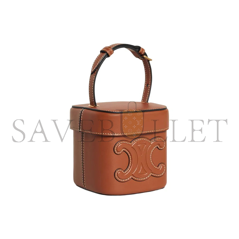 CELINE SMALL CROSSBODY IN BOX TRIOMPHE SMOOTH COWHIDE 199263DU3.04LU (11*11*11)